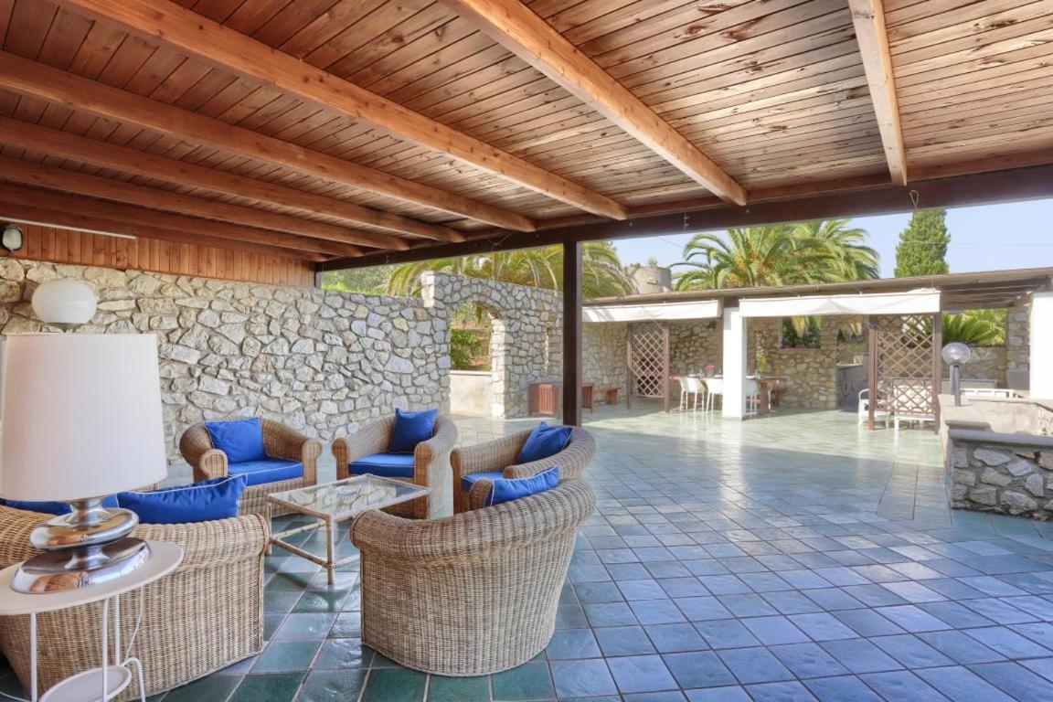 Residence Les Oliviers Порто-Аццурро Екстер'єр фото